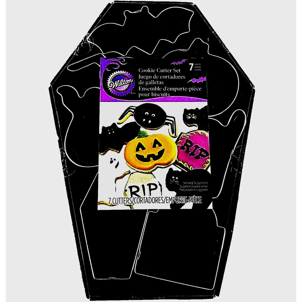 Wilton Halloween Coffin Cookie Cutter 7 Set Box NEW W0925 Pumpkin Cat Bat Ghost